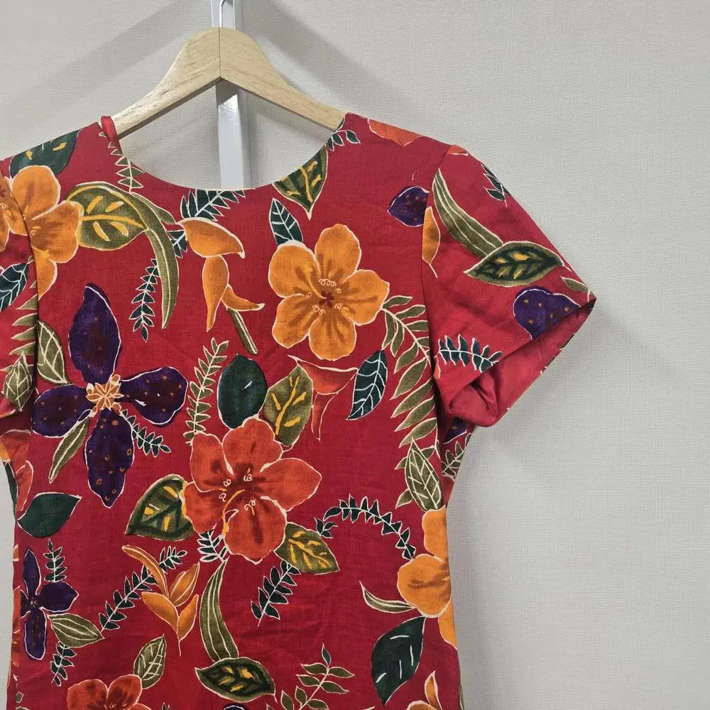 Vintage Liz Claiborne Petite Floral Linen Dress - Vibrant Red Floral - Picture 3 of 6